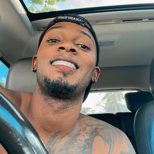 Meet your Posher, Juan fernando